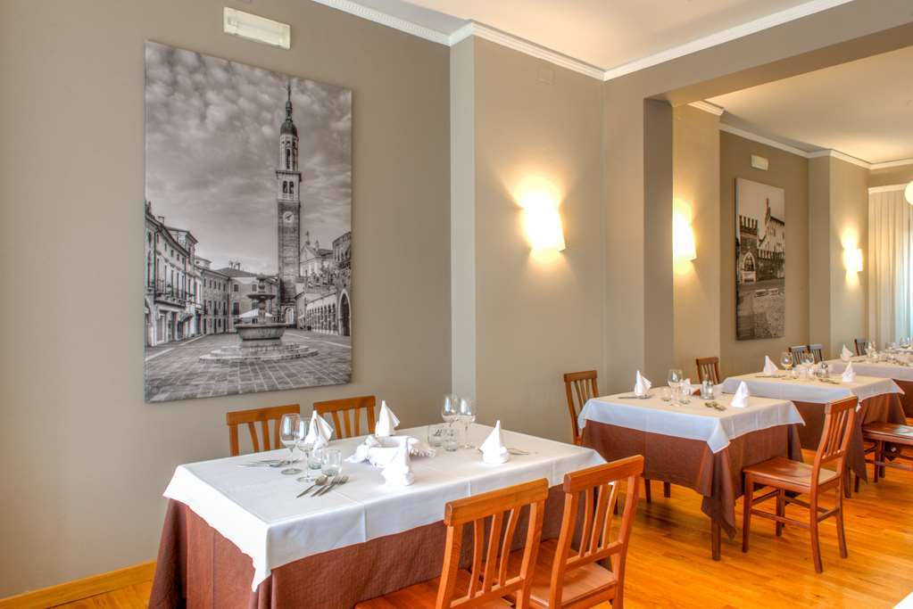 Hotel Belvedere Thiene Restaurang bild